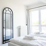 מלון Johouse Johouse 16 *